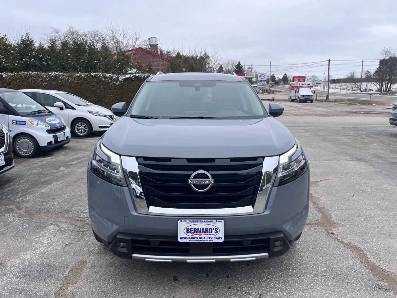 Used 2023 Nissan Pathfinder SL 4WD for sale in Flesherton, ON
