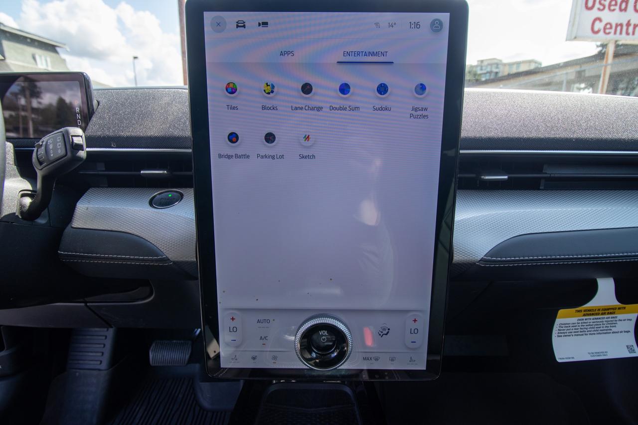 2023 Ford Mustang Mach-E Select AWD Photo5