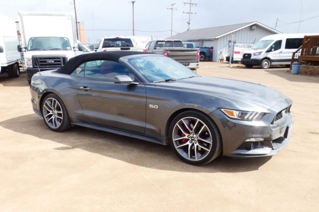 2017 Ford Mustang GT Premium 2dr Conv w/H&C L, NAV, BUC - Photo #4