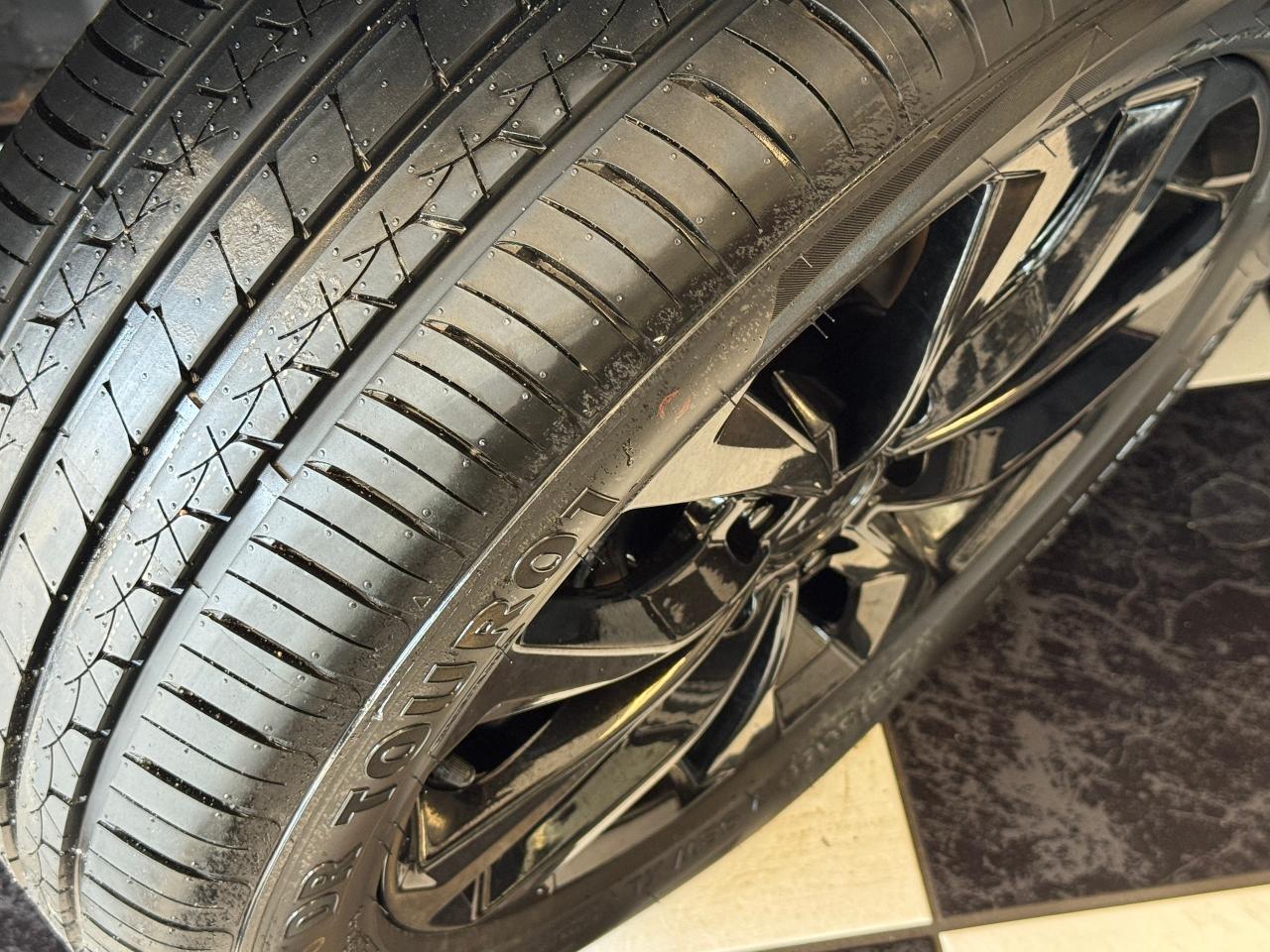 2016 Mazda CX-3 GS+New Tires+Wheels+Sunroof+Camera+CLEAN CARFAX - Photo #4