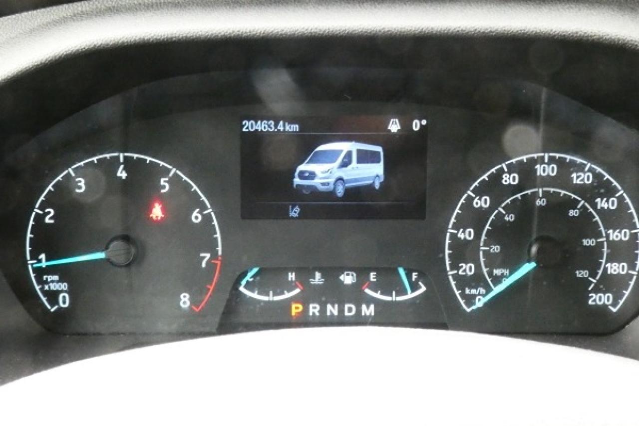 2023 Ford Transit 350 XL 12 pass. Med Roof AWD w/cloth seats, BUC - Photo #14