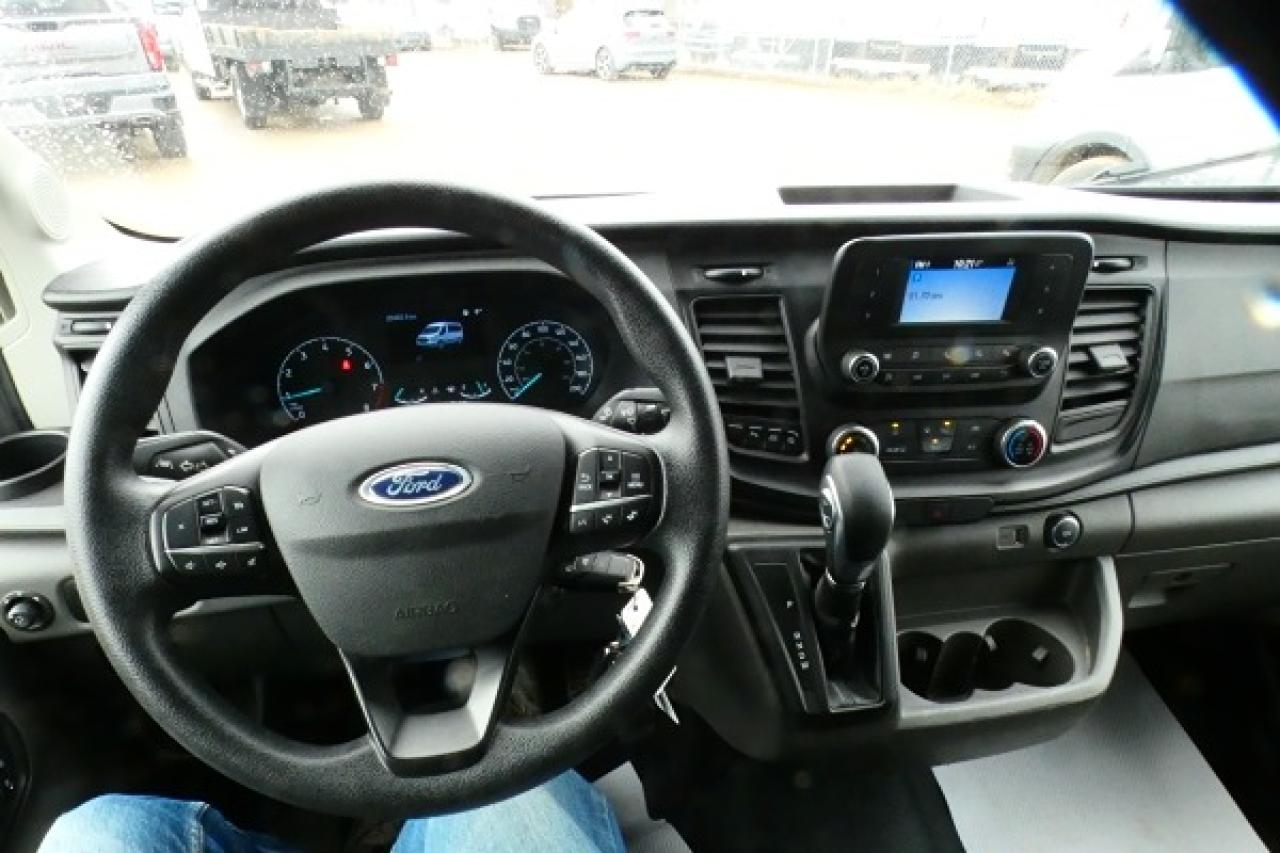 2023 Ford Transit 350 XL 12 pass. Med Roof AWD w/cloth seats, BUC - Photo #13