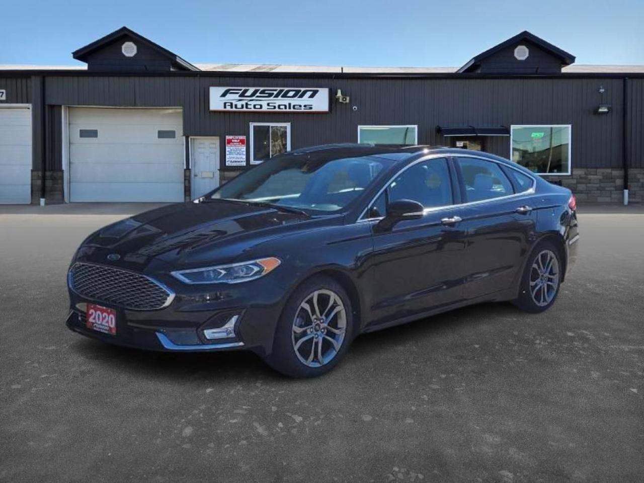 2020 Ford Fusion Hybrid Titanium-SUNROOF-LEATHER-NAVIGATION-LANE ASSIST