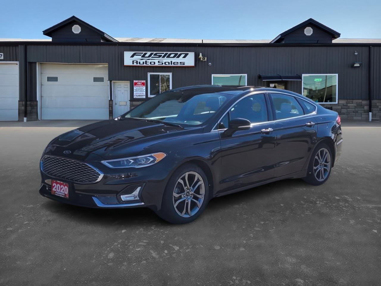 2020 Ford Fusion Hybrid Titanium-SUNROOF-LEATHER-NAVIGATION-LANE ASSIST