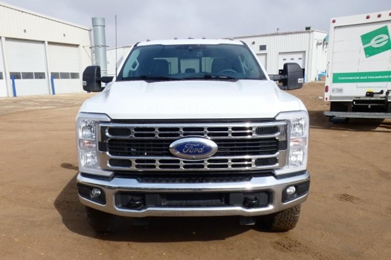 2023 Ford F-250 XLT 4WD Crew Cab 6.75' Box w/Power cloth seats,BUC - Photo #3