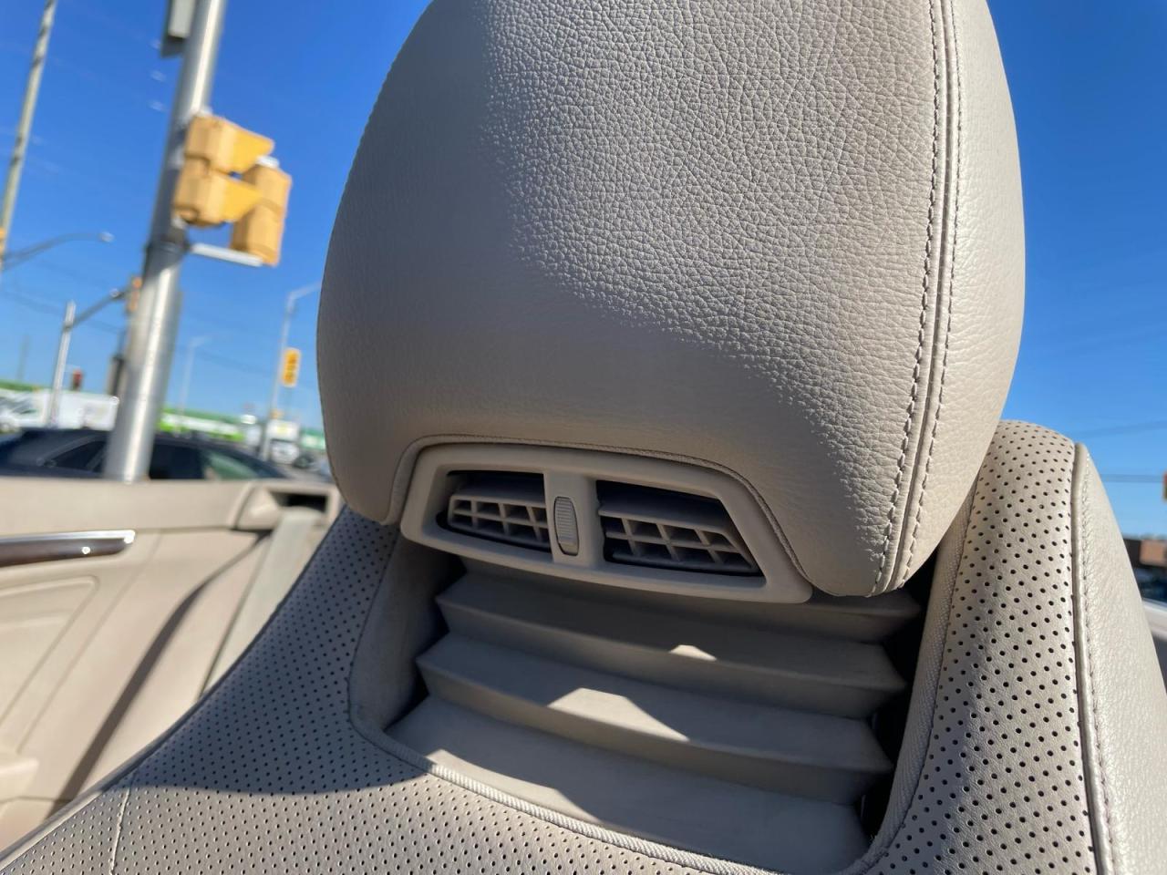 2016 Mercedes-Benz E-Class CABRIOLET NAVI LEATHER NO ACCIDENT B-SPOT - Photo #23