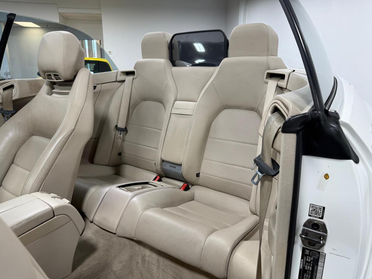 2016 Mercedes-Benz E-Class CABRIOLET NAVI LEATHER NO ACCIDENT B-SPOT - Photo #15