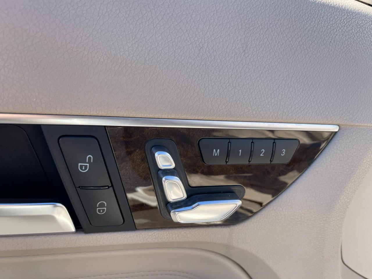 2016 Mercedes-Benz E-Class CABRIOLET NAVI LEATHER NO ACCIDENT B-SPOT - Photo #20