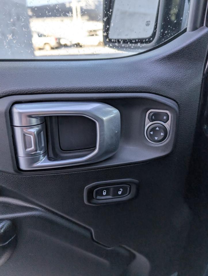 2021 Jeep Gladiator Sport S Photo