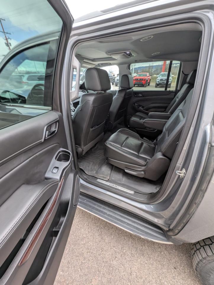 2020 GMC Yukon XL SLT Photo