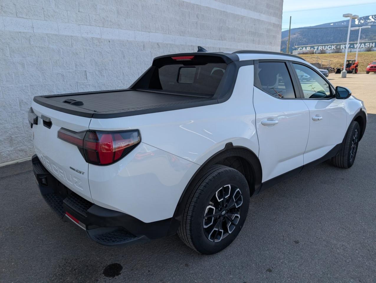 2023 Hyundai Santa Cruz PREFERRED Photo