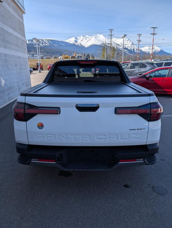 2023 Hyundai Santa Cruz Preferred Photo
