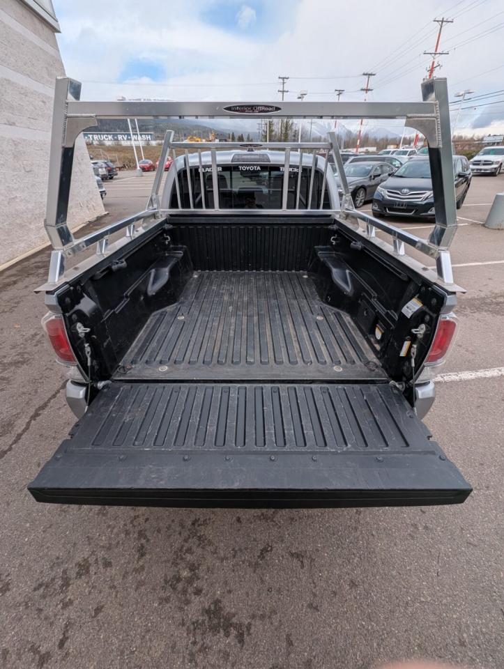 2023 Toyota Tacoma TRD OFFROAD PREMIUM Photo
