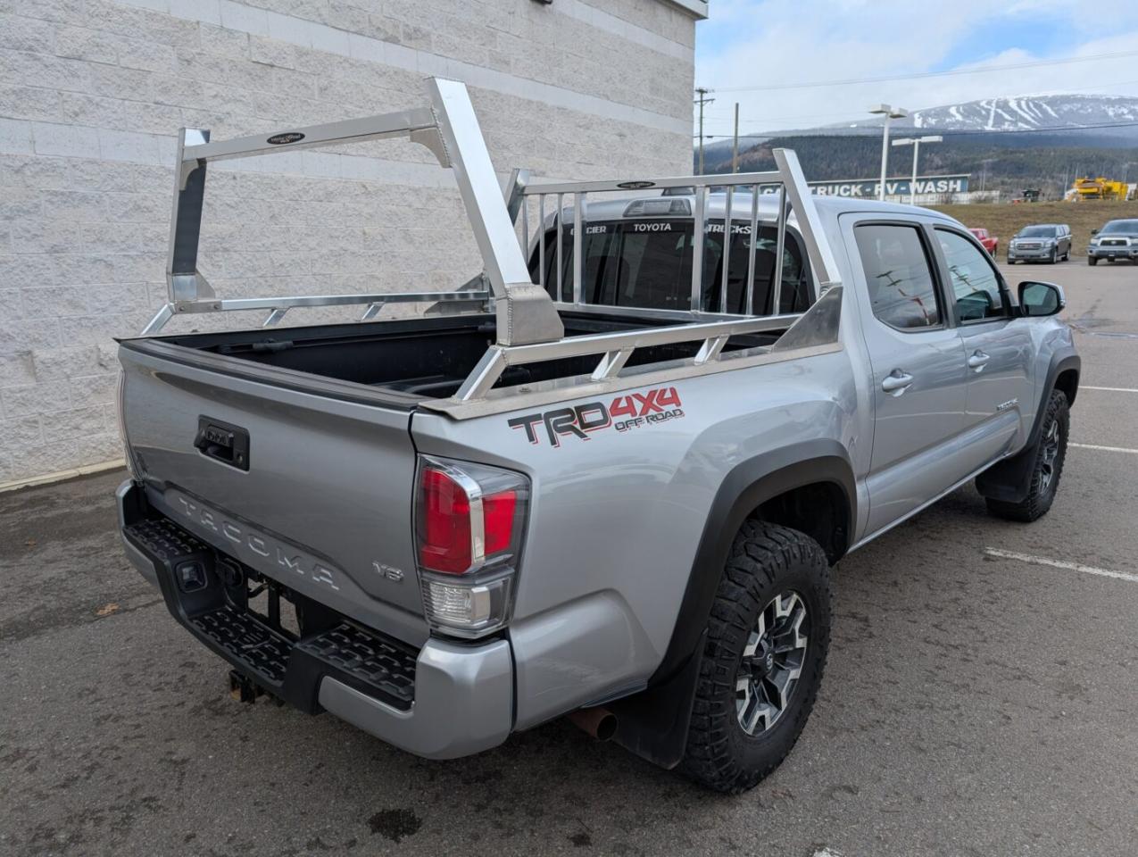 2023 Toyota Tacoma TRD OFFROAD PREMIUM Photo