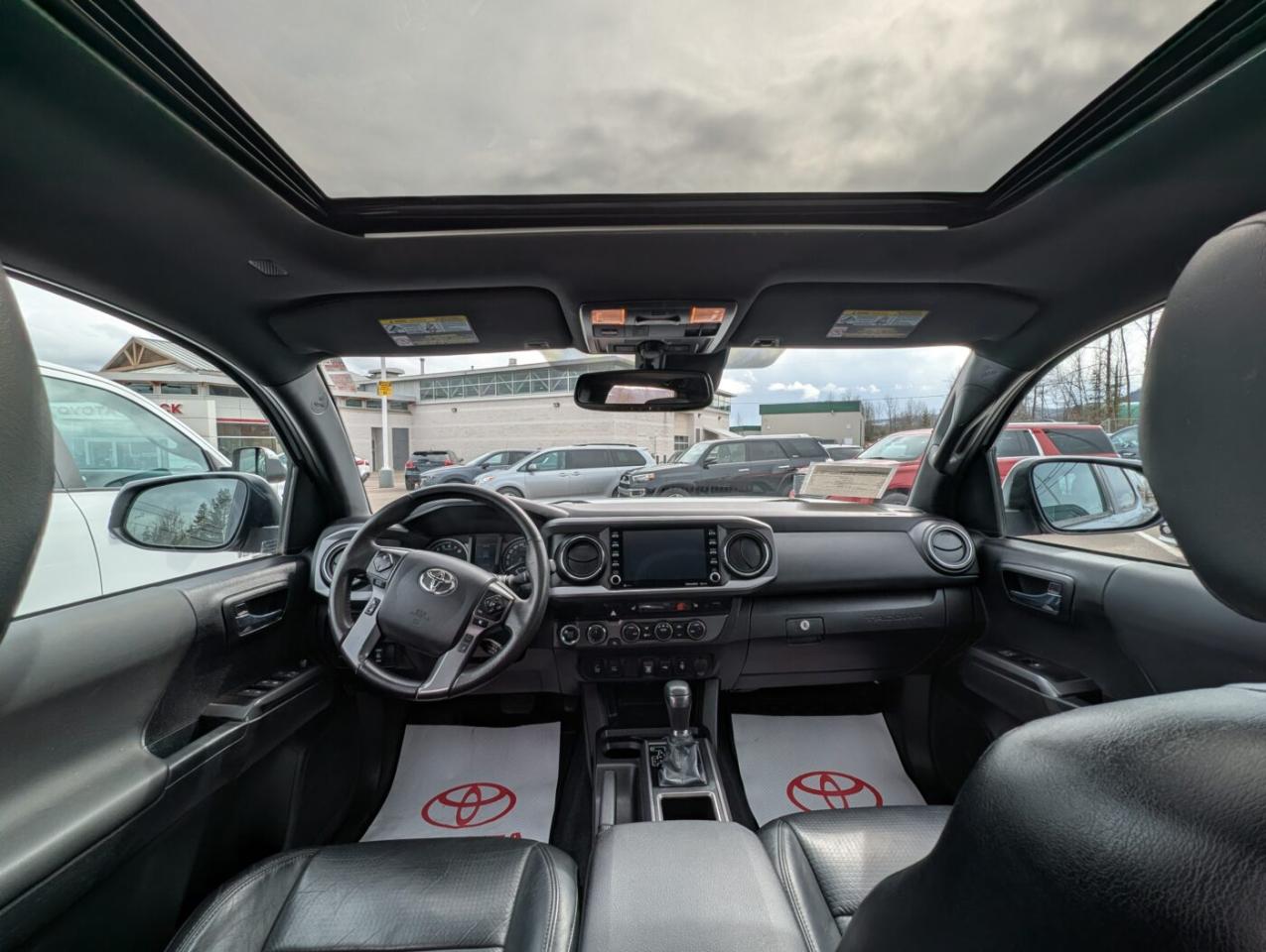 2023 Toyota Tacoma TRD OFFROAD PREMIUM Photo