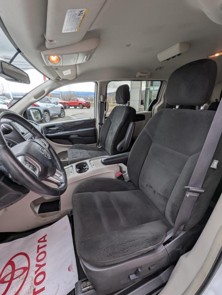 2016 Dodge Grand Caravan Crew Photo