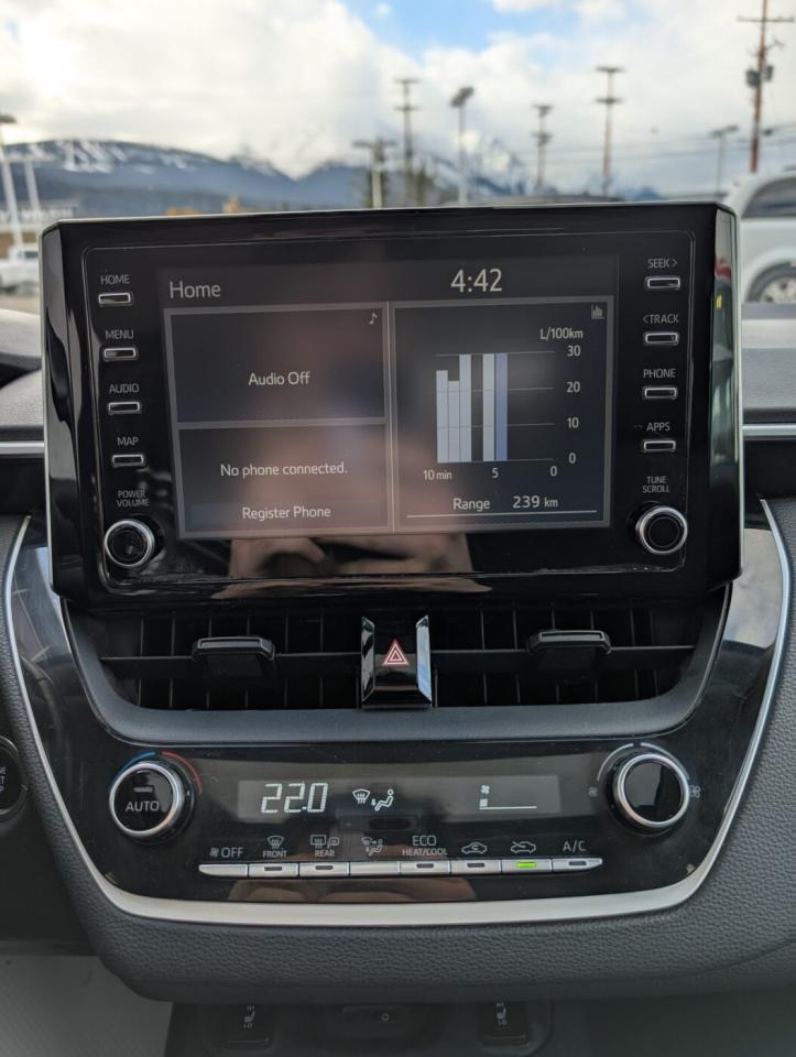 2020 Toyota Corolla LE UPGRADE Photo