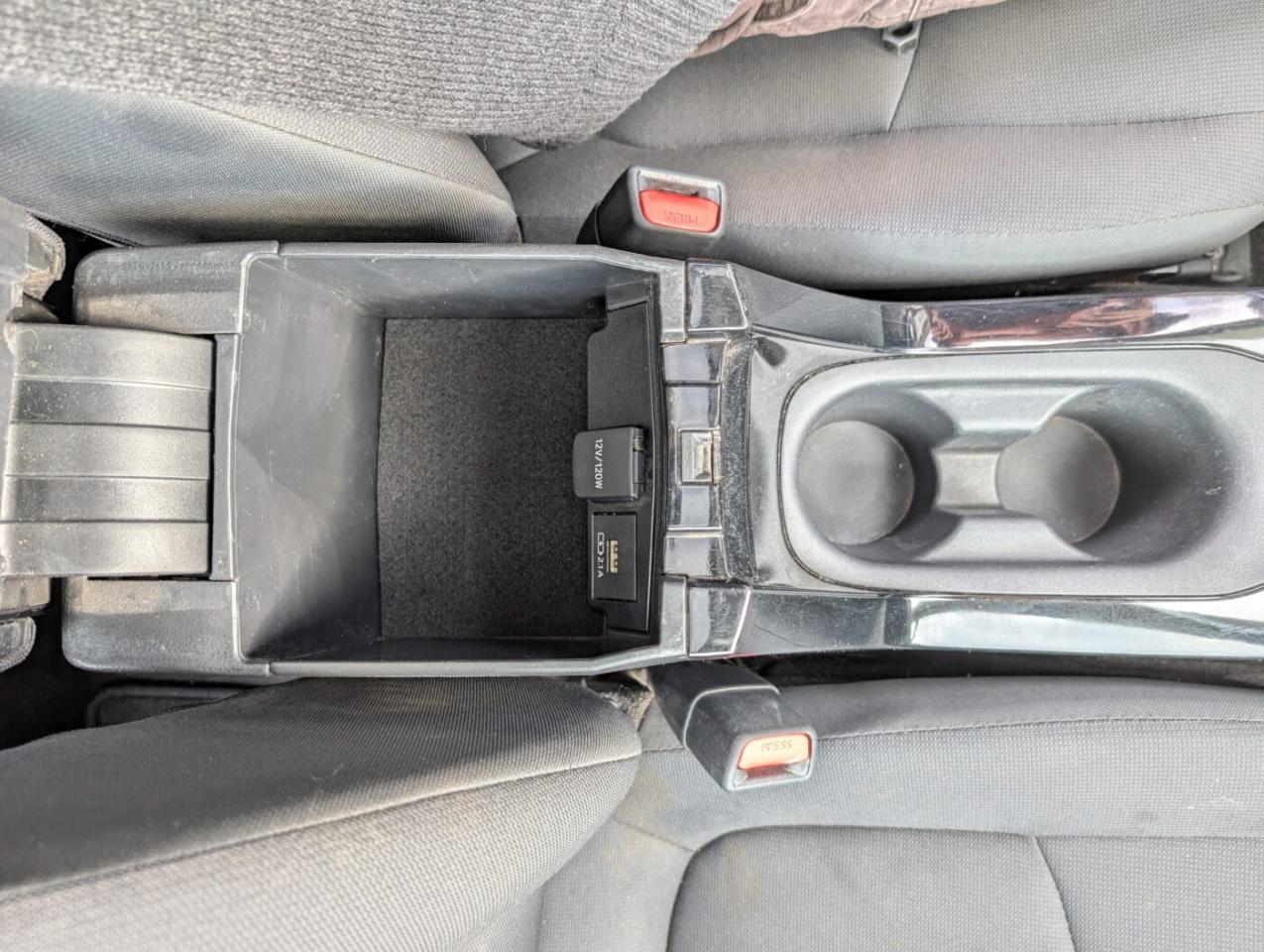 2020 Toyota Corolla LE UPGRADE Photo