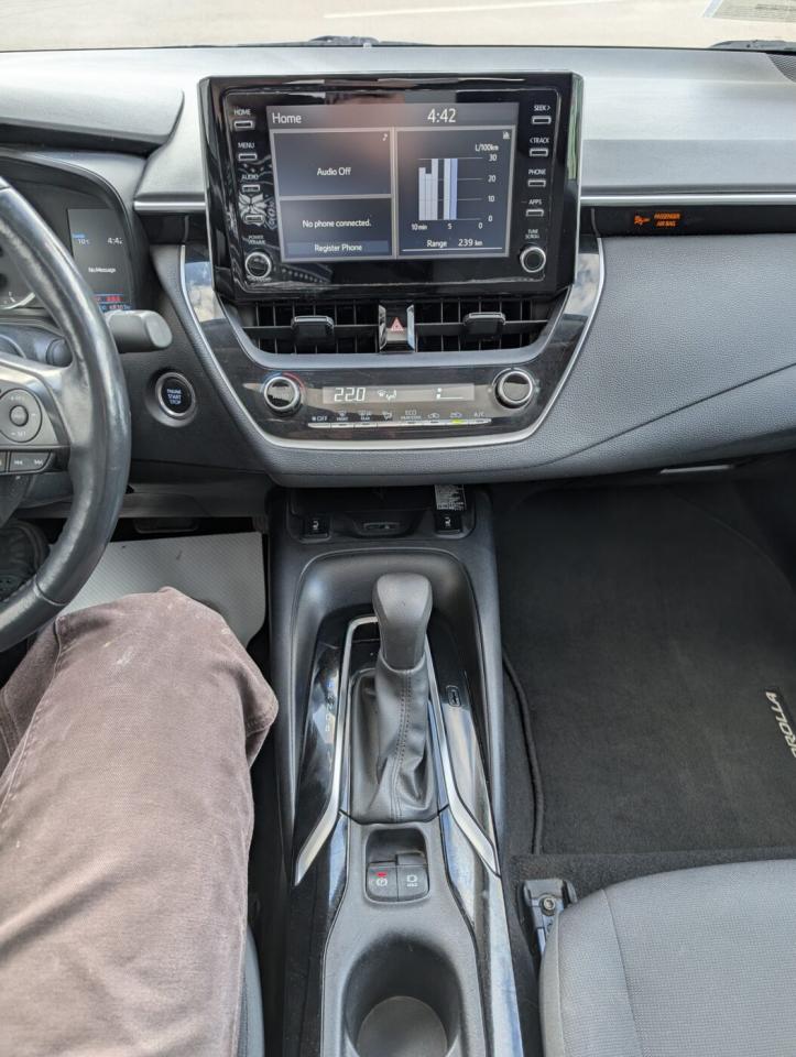 2020 Toyota Corolla LE UPGRADE Photo