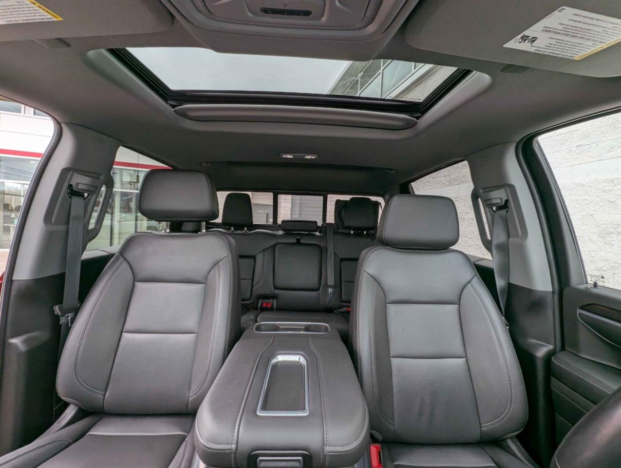 2022 GMC Sierra 1500 AT4 Photo