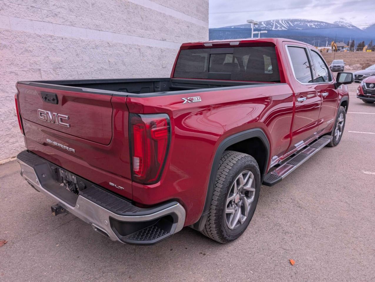 2022 GMC Sierra 1500 AT4 Photo