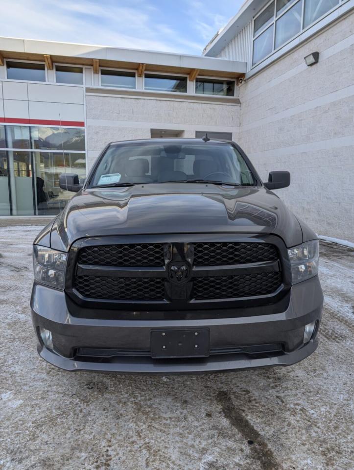 2021 RAM 1500 Classic EXPRESS Photo