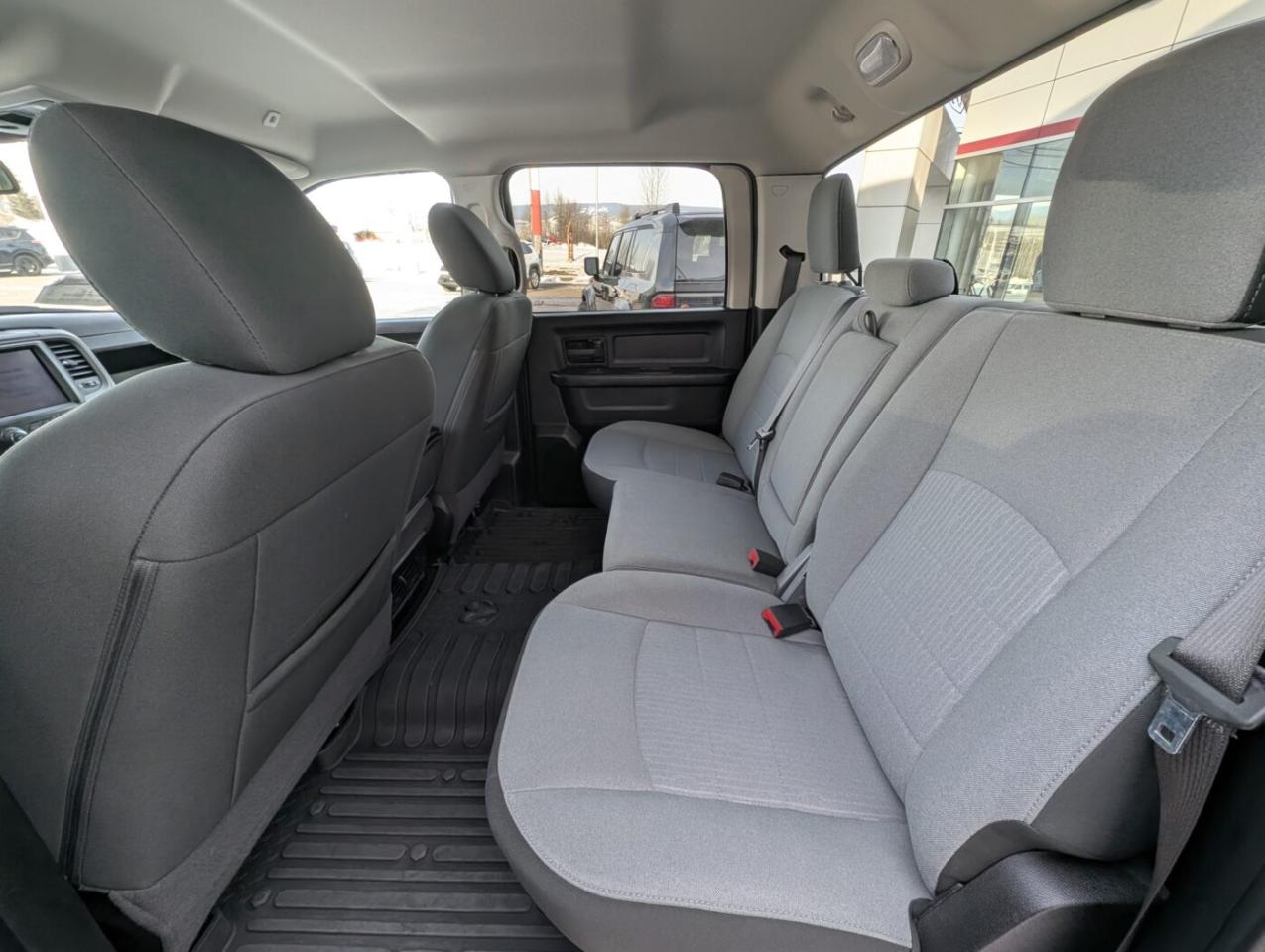 2021 RAM 1500 Classic EXPRESS Photo