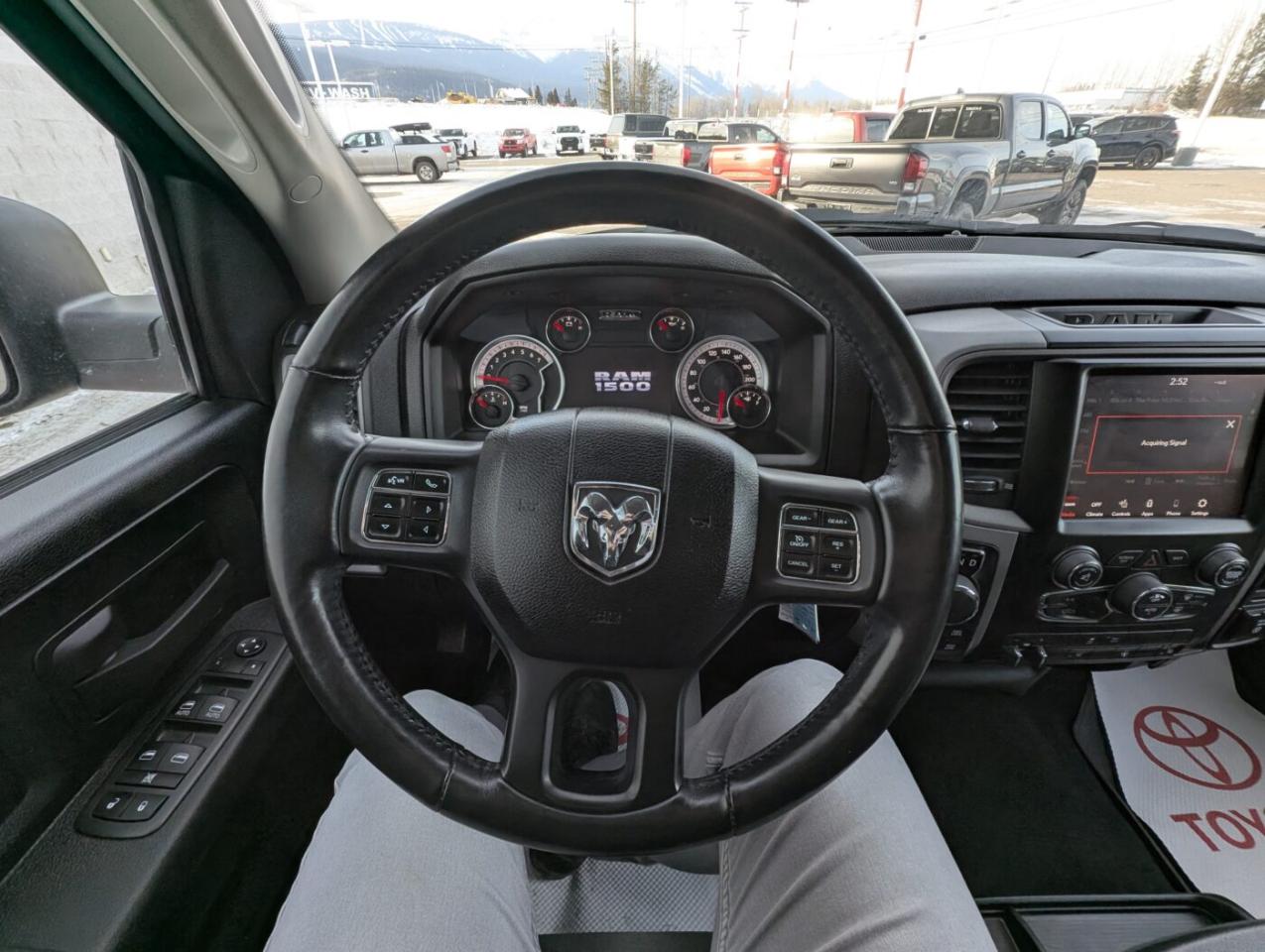 2021 RAM 1500 Classic EXPRESS Photo
