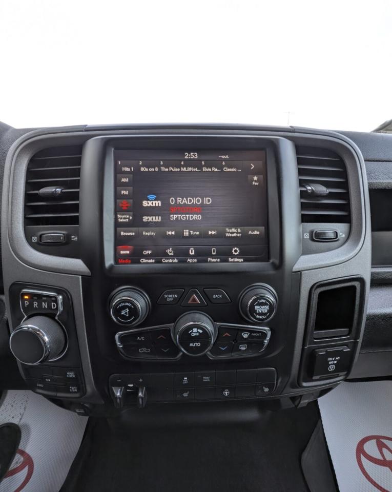 2021 RAM 1500 Classic EXPRESS Photo