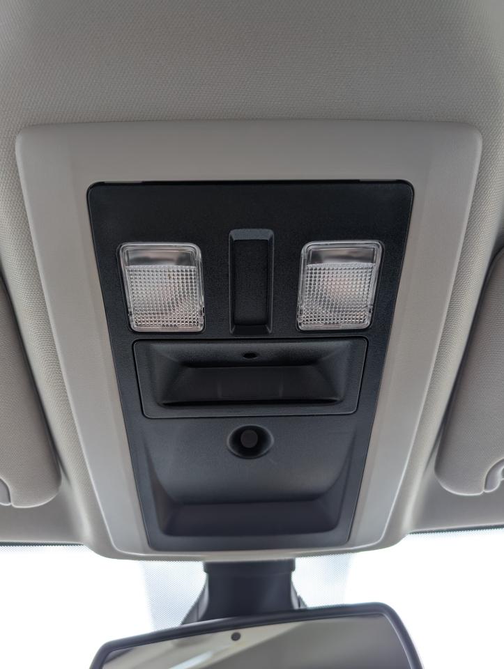 2021 RAM 1500 Classic EXPRESS Photo