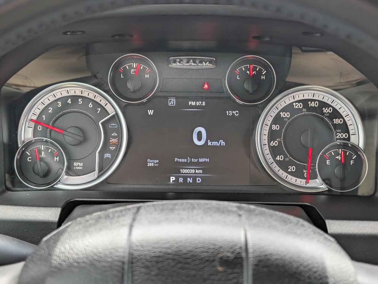 2021 RAM 1500 Classic EXPRESS Photo