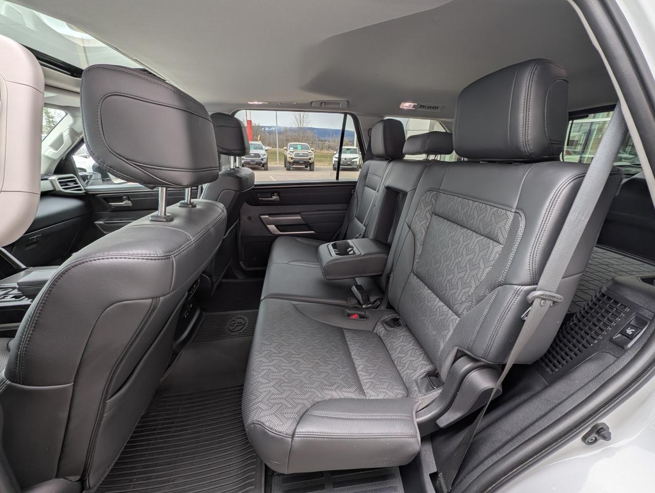 2023 Toyota Sequoia TRD Off Road Photo
