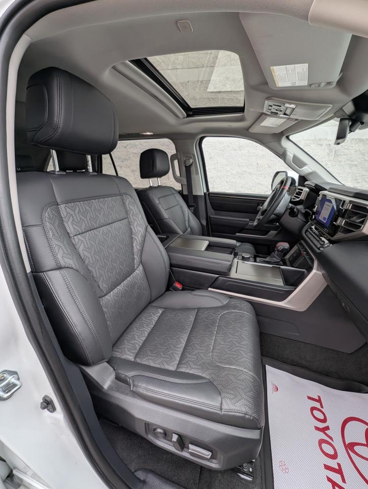 2023 Toyota Sequoia TRD Off Road Photo