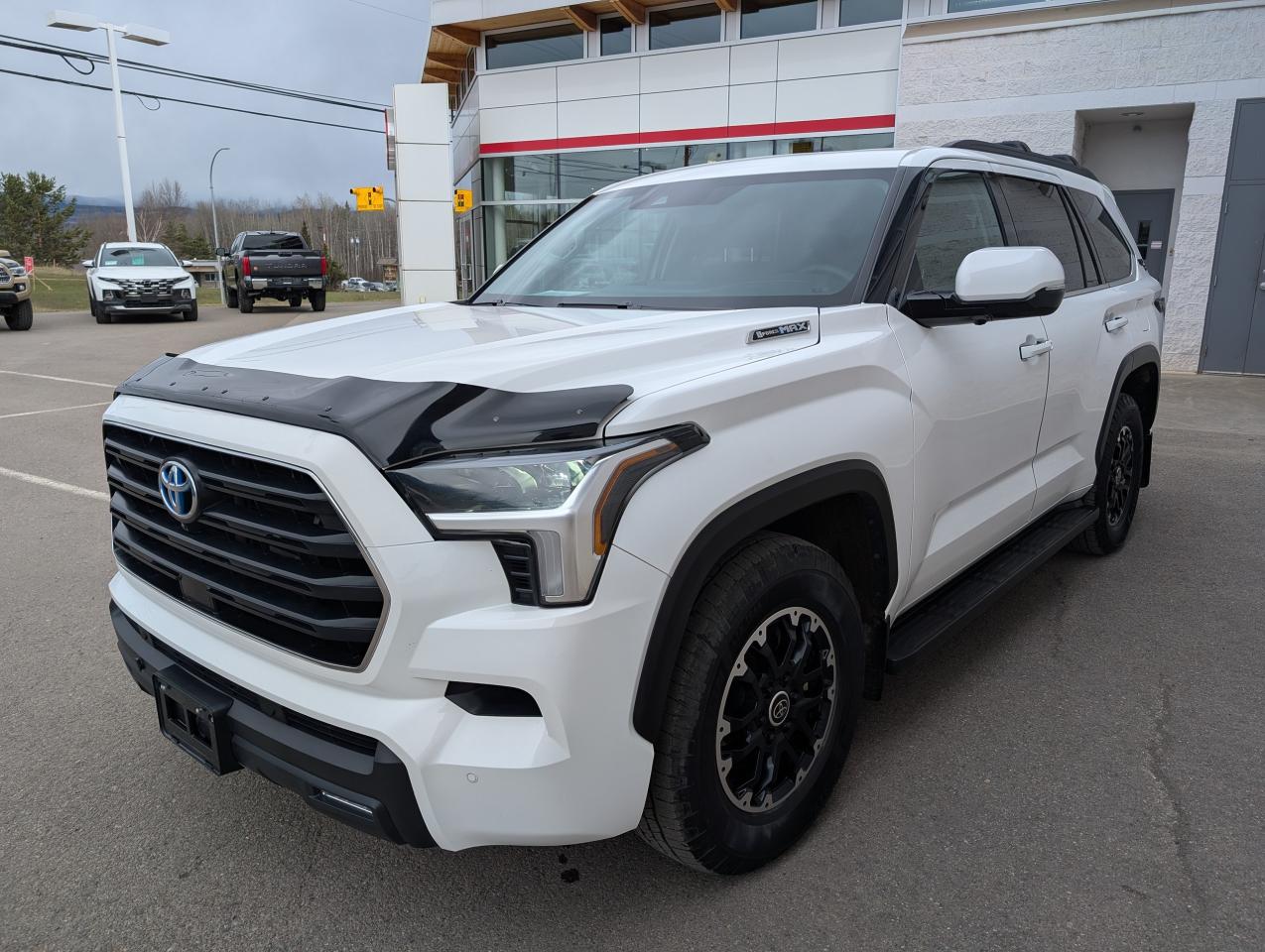 2023 Toyota Sequoia TRD Off Road Photo2