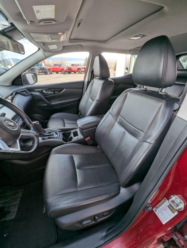 2021 Nissan Qashqai SV Photo