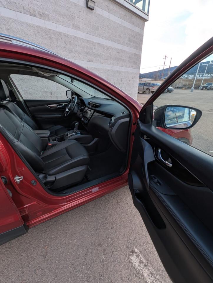 2021 Nissan Qashqai SV Photo