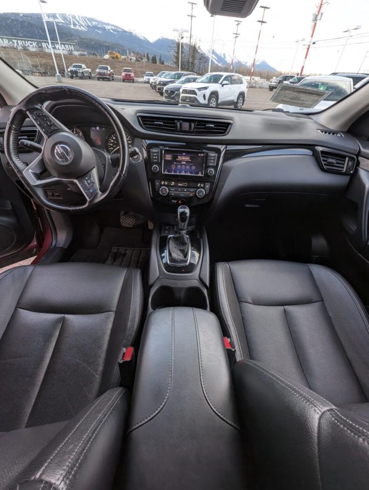 2021 Nissan Qashqai SV Photo