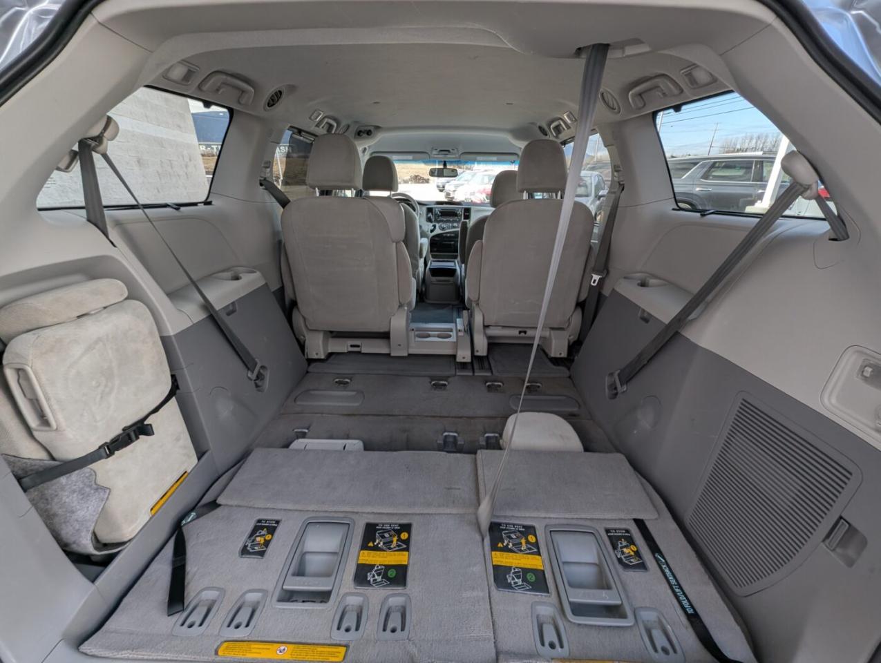 2011 Toyota Sienna LE Photo