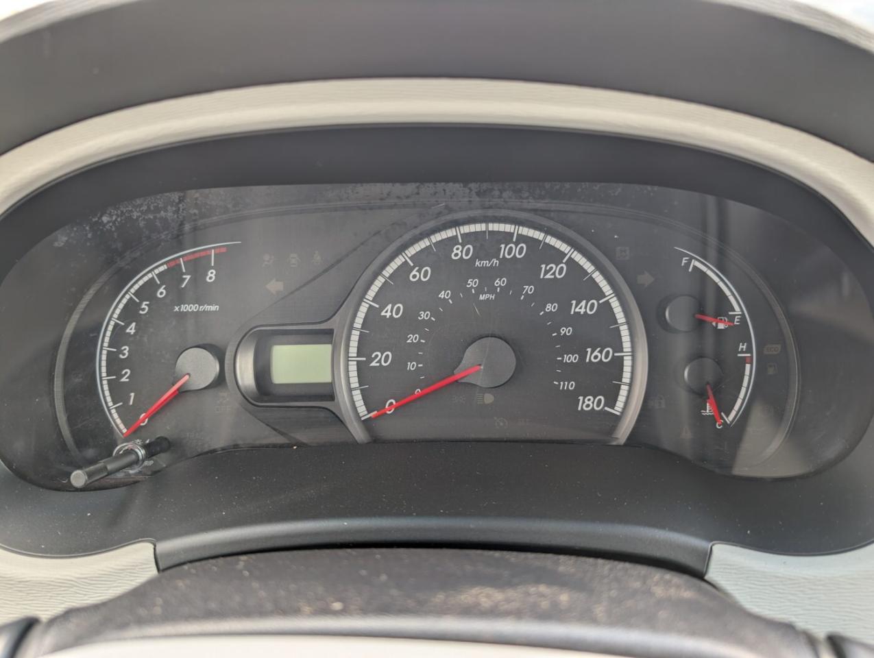 2011 Toyota Sienna LE Photo