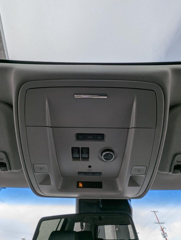 2015 GMC Yukon XL Denali Photo
