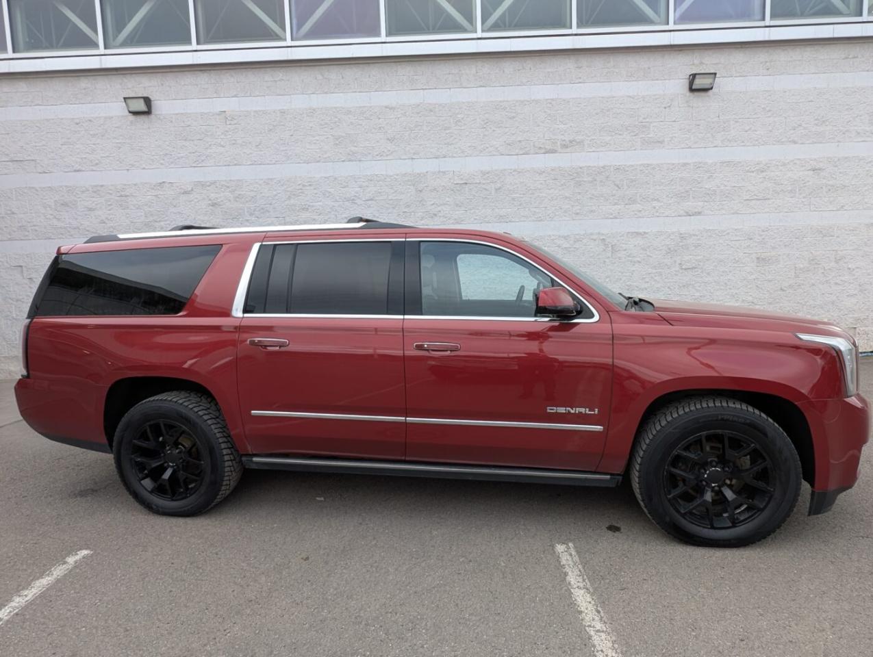 2015 GMC Yukon XL Denali Photo