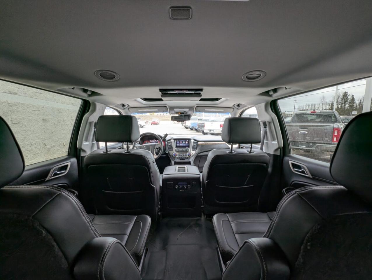 2015 GMC Yukon XL Denali Photo