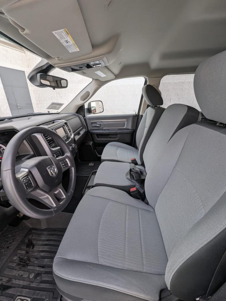 2021 RAM 1500 Classic SLT Photo
