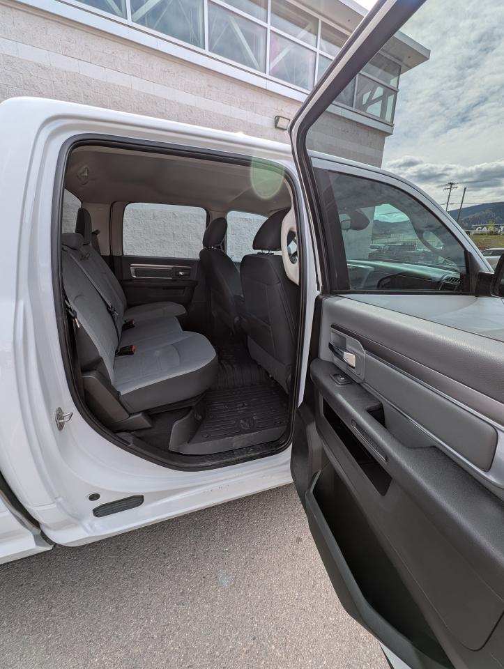 2021 RAM 1500 Classic SLT Photo