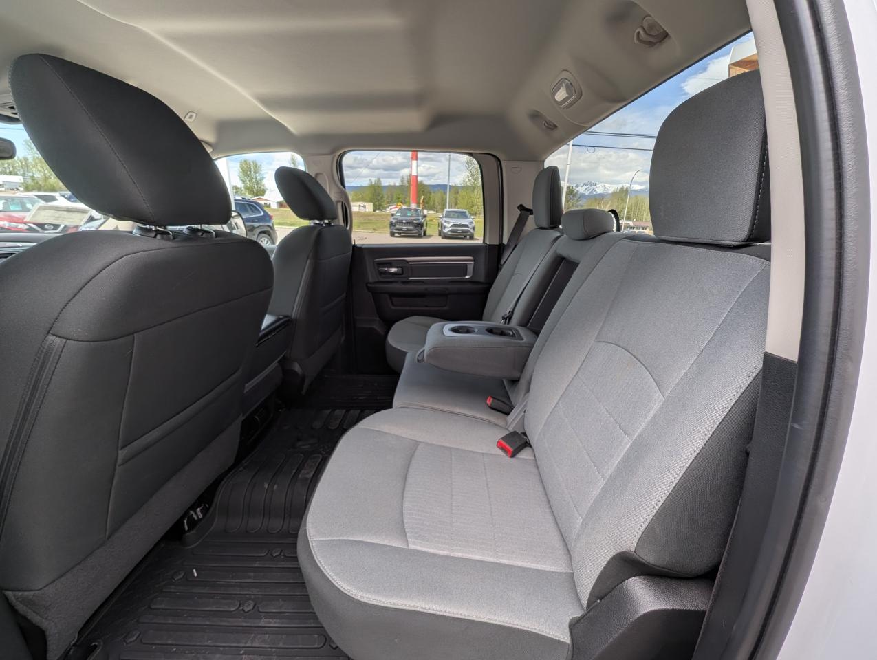 2021 RAM 1500 Classic SLT Photo