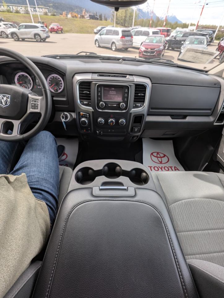 2021 RAM 1500 Classic SLT Photo