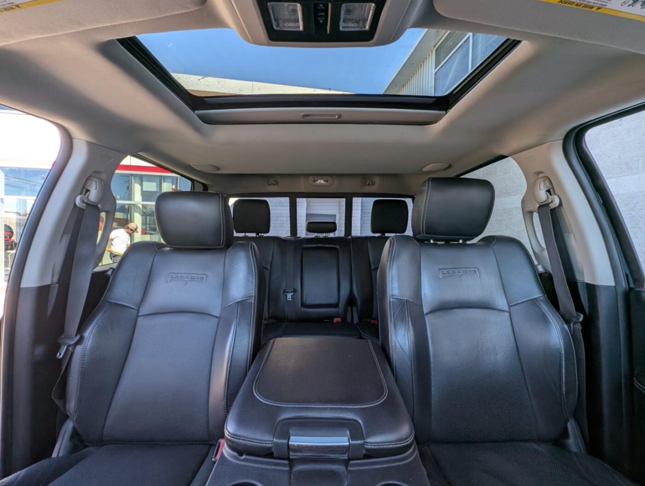 2016 RAM 3500 Laramie Photo