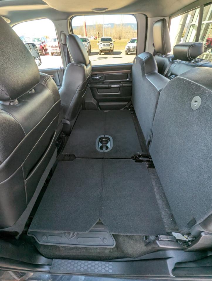 2016 RAM 3500 Laramie Photo