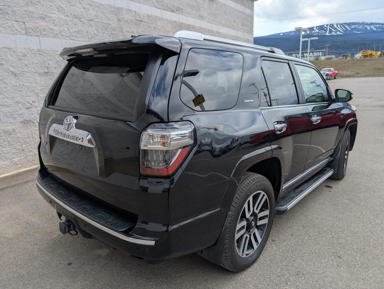 2018 Toyota 4Runner Limited 5 Passenger Photo