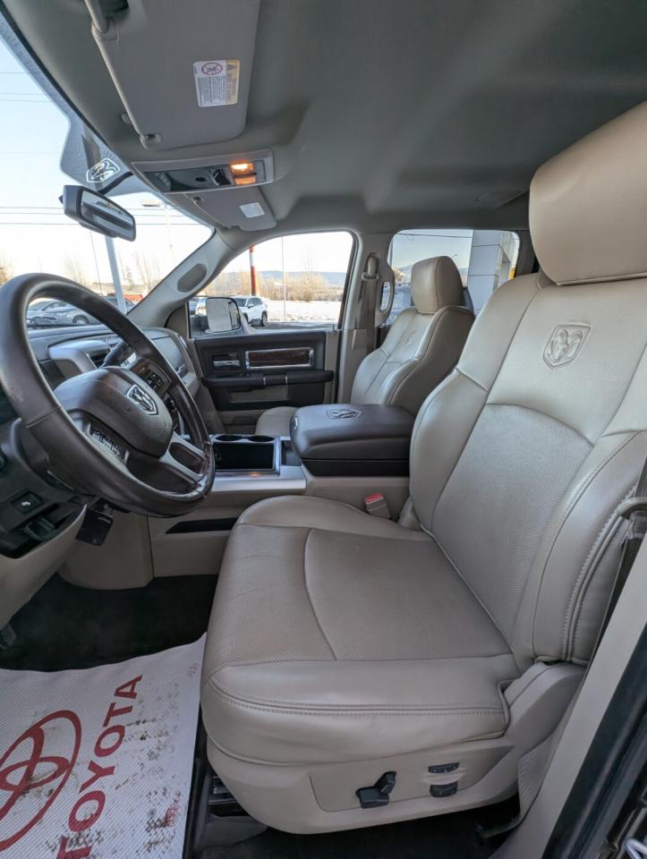 2012 RAM 3500 Laramie Photo
